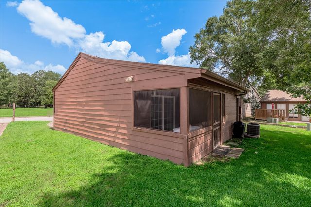 29 Driving Range Lane, Trinity, TX 75862