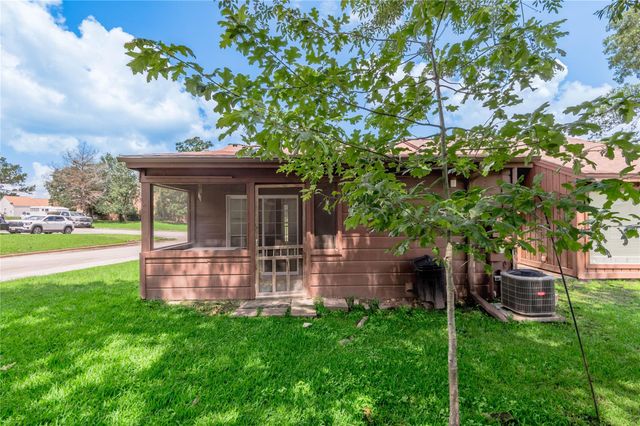 29 Driving Range Lane, Trinity, TX 75862
