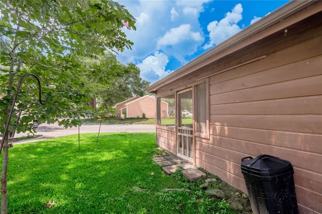 29 Driving Range Lane, Trinity, TX 75862