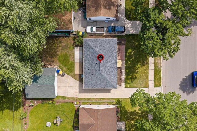 1225 REDWOOD DRIVE, Green Bay, WI 54304