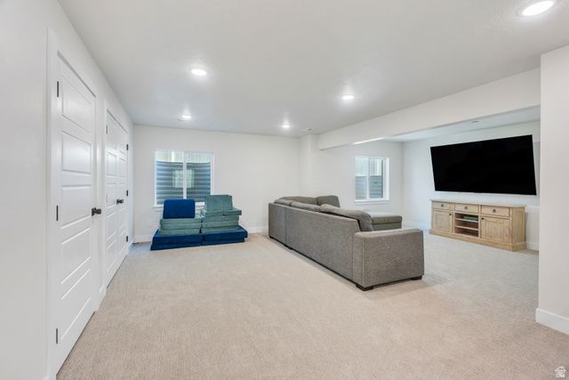 2022 N WILD HYACINTH DR, Saratoga Springs, UT 84045