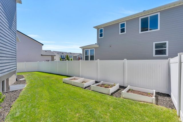 2022 N WILD HYACINTH DR, Saratoga Springs, UT 84045