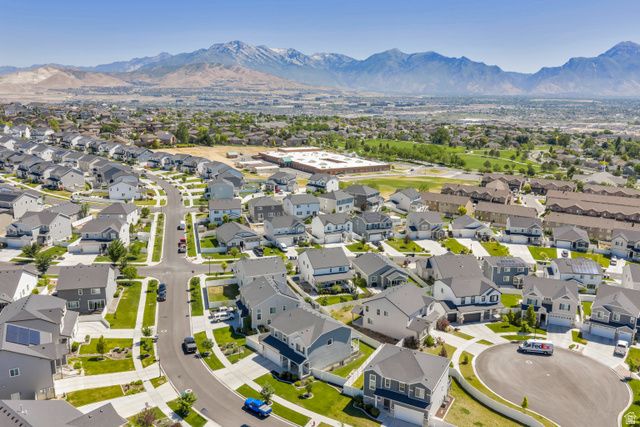 2022 N WILD HYACINTH DR, Saratoga Springs, UT 84045