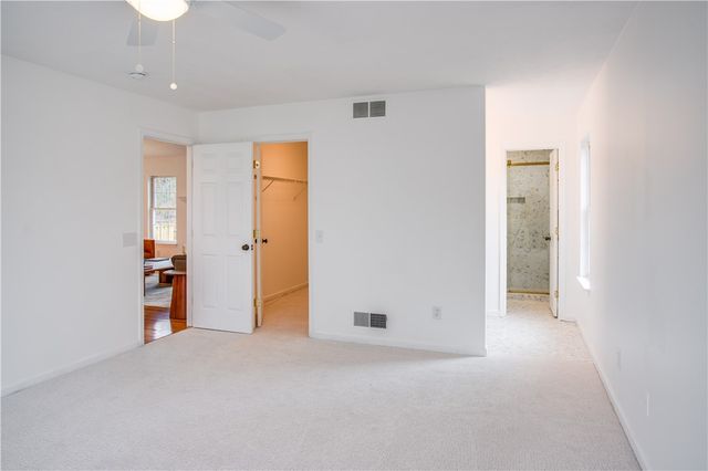 65 Bedfordshire Drive, Henrietta, NY 14467