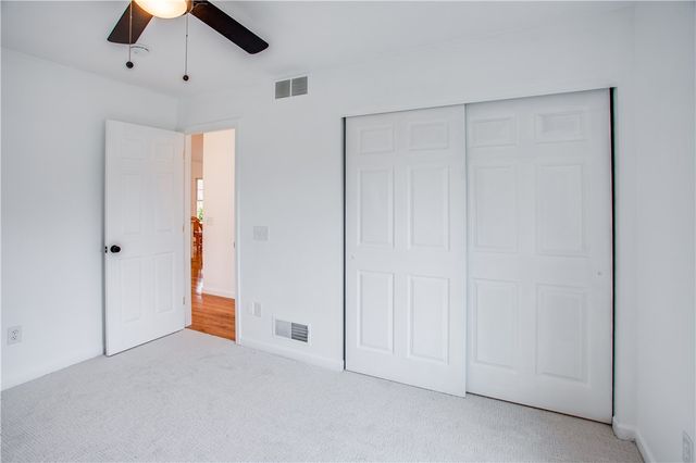 65 Bedfordshire Drive, Henrietta, NY 14467