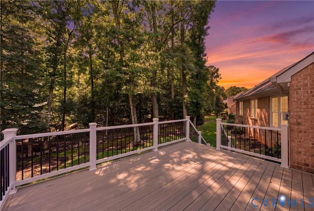4418 Oxbridge Rd, North Chesterfield, VA 23236