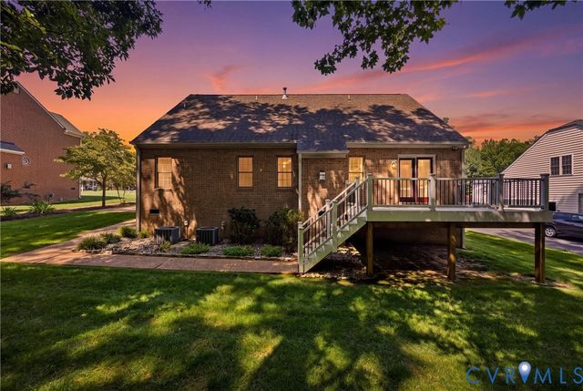 4418 Oxbridge Rd, North Chesterfield, VA 23236