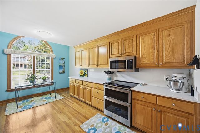 4418 Oxbridge Rd, North Chesterfield, VA 23236