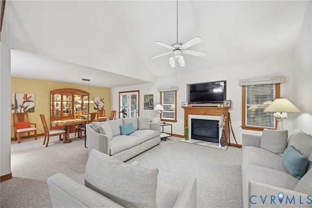 4418 Oxbridge Rd, North Chesterfield, VA 23236