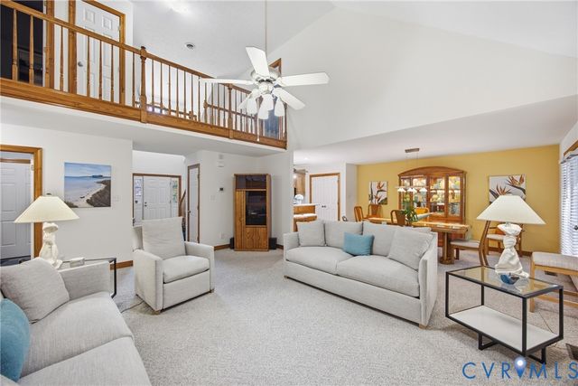 4418 Oxbridge Rd, North Chesterfield, VA 23236