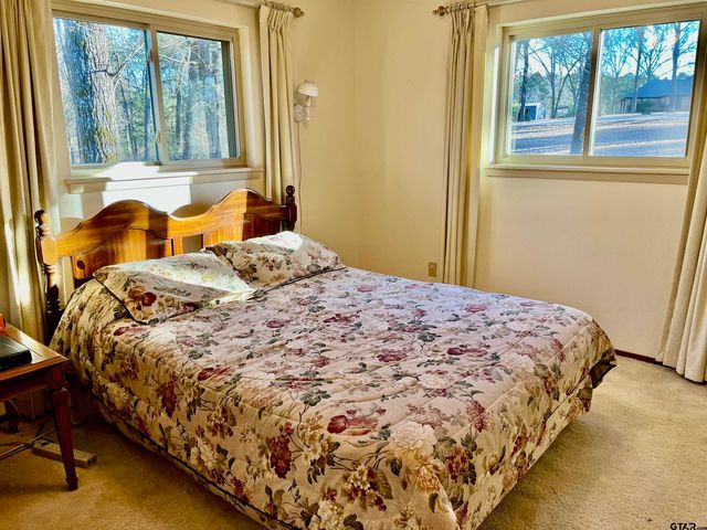 629 CR 2620, Mineola, TX 75773