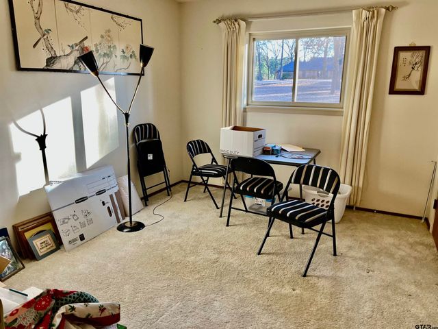 629 CR 2620, Mineola, TX 75773