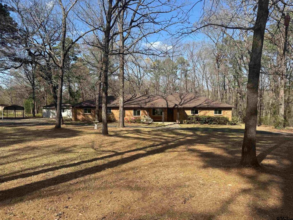 629 CR 2620, Mineola, TX 75773