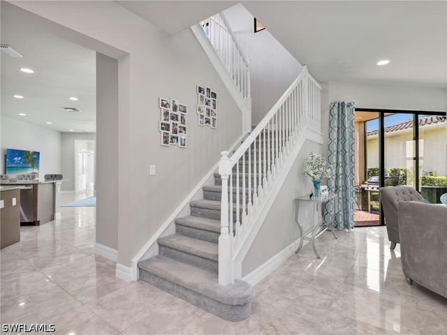 4716 Kensington CIR, Naples, FL 34119