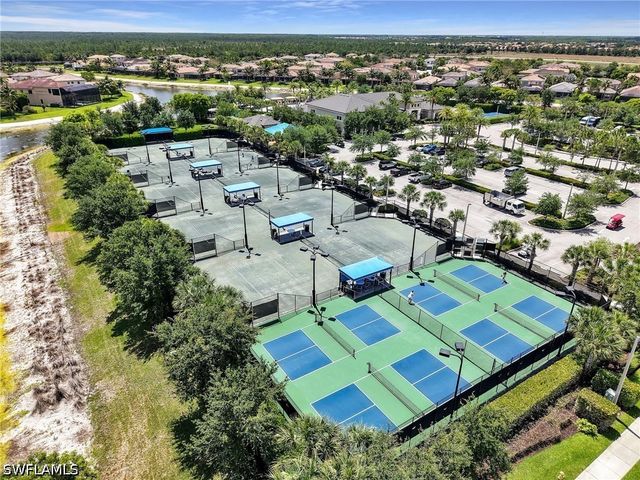 4716 Kensington CIR, Naples, FL 34119