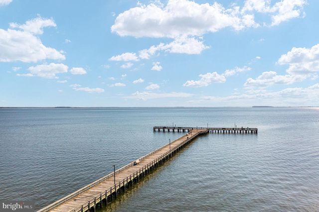 208 LONG POINT RD, Stevensville, MD 21666