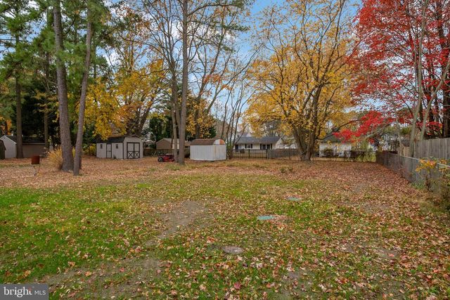 208 LONG POINT RD, Stevensville, MD 21666