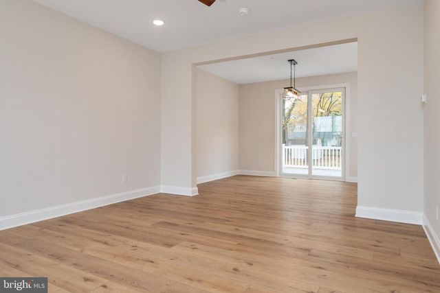 208 LONG POINT RD, Stevensville, MD 21666