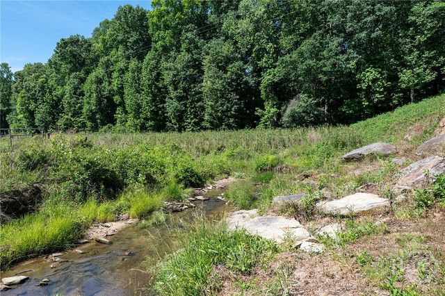 134 Hamway Lane, Winder, GA 30680