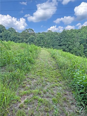 134 Hamway Lane, Winder, GA 30680