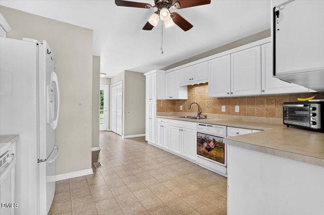 201 Jesse Drive, Smithfield, NC 27577