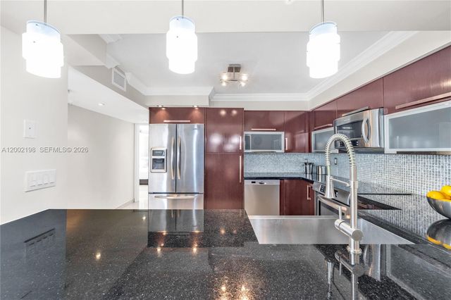 1623 Collins Ave 418, Miami Beach, FL 33139