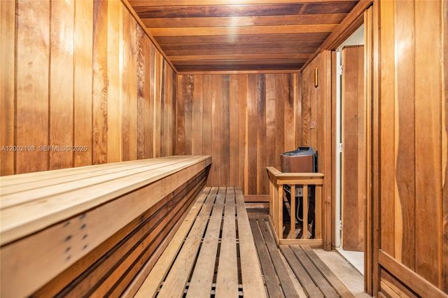 1623 Collins Ave 418, Miami Beach, FL 33139