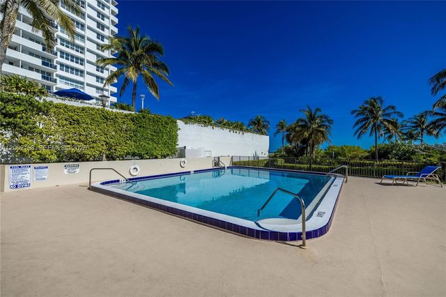 1623 Collins Ave 418, Miami Beach, FL 33139