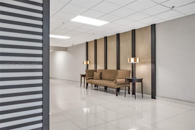 1623 Collins Ave 418, Miami Beach, FL 33139