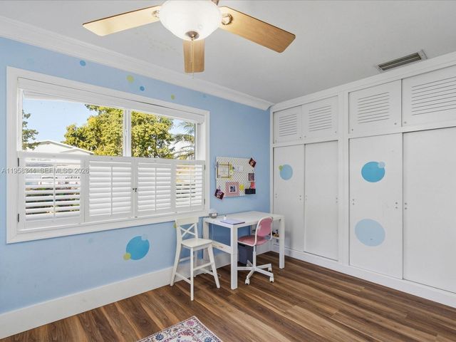 2648 NE 26th Ave, Fort Lauderdale, FL 33306