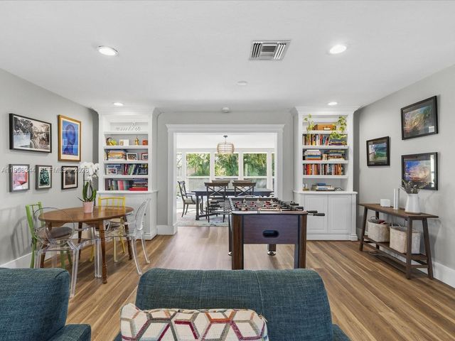 2648 NE 26th Ave, Fort Lauderdale, FL 33306