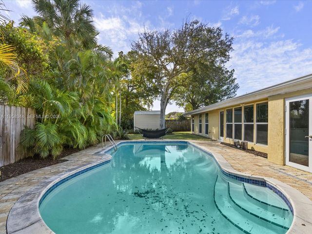 2648 NE 26th Ave, Fort Lauderdale, FL 33306
