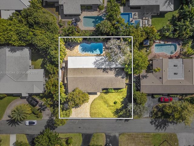 2648 NE 26th Ave, Fort Lauderdale, FL 33306