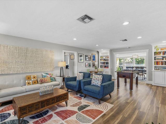 2648 NE 26th Ave, Fort Lauderdale, FL 33306