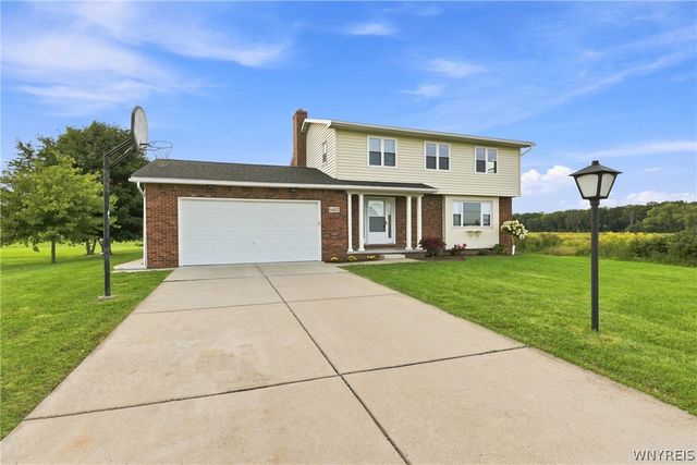 6612 Townline Road, Wheatfield, NY 14120