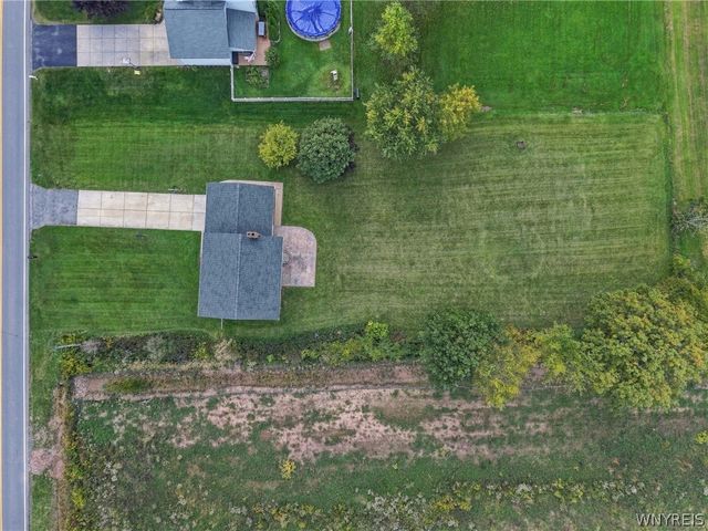 6612 Townline Road, Wheatfield, NY 14120