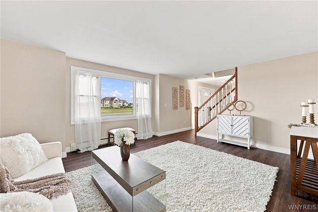 6612 Townline Road, Wheatfield, NY 14120