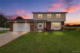 6612 Townline Road, Wheatfield, NY 14120