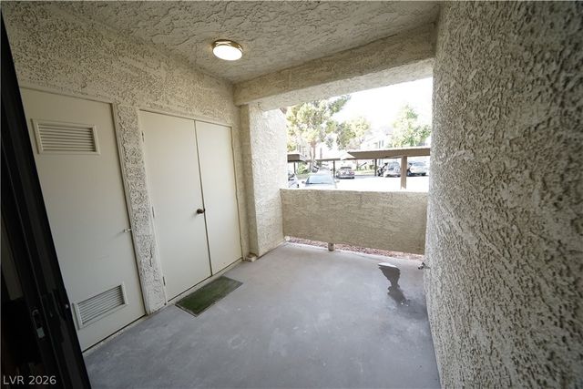 4729 Nara Vista Way 102, Las Vegas, NV 89103