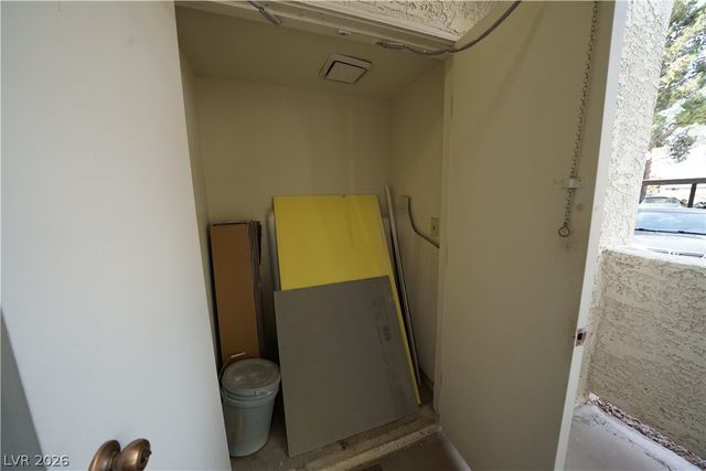 4729 Nara Vista Way 102, Las Vegas, NV 89103