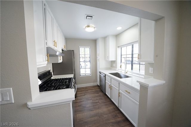 4729 Nara Vista Way 102, Las Vegas, NV 89103