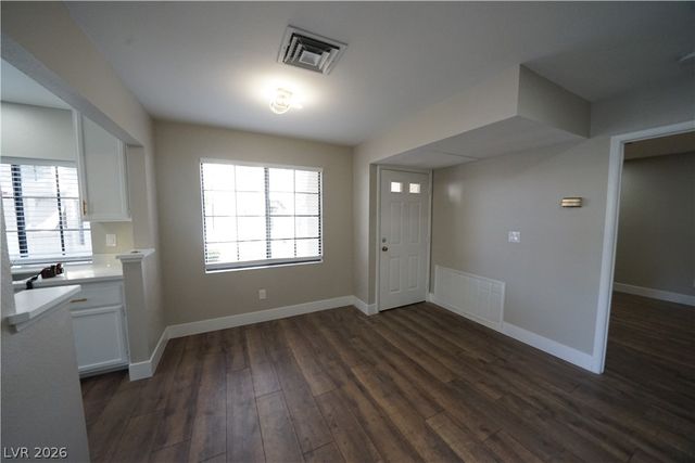 4729 Nara Vista Way 102, Las Vegas, NV 89103