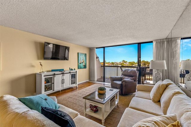 9495 BLIND PASS ROAD 202, St Pete Beach, FL 33706