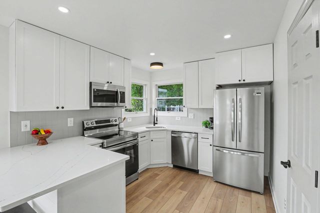 2678 Fernwood Avenue, Lancaster, OH 43130