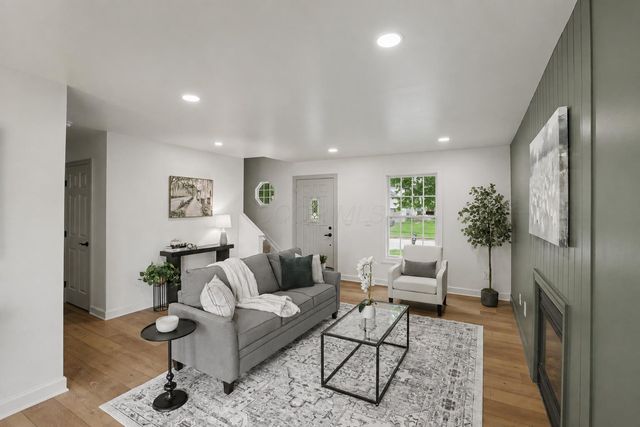 2678 Fernwood Avenue, Lancaster, OH 43130