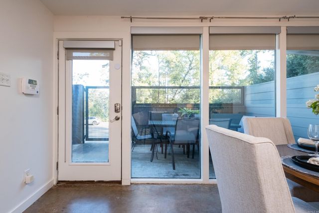 2423 Kavanaugh Blvd # 1, Little Rock, AR 72205