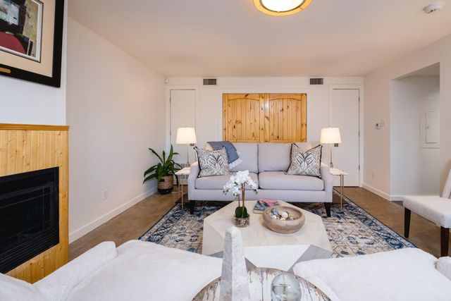 2423 Kavanaugh Blvd # 1, Little Rock, AR 72205