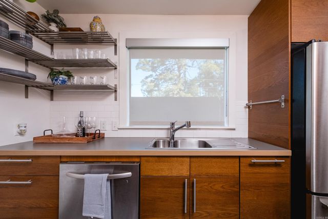 2423 Kavanaugh Blvd # 1, Little Rock, AR 72205