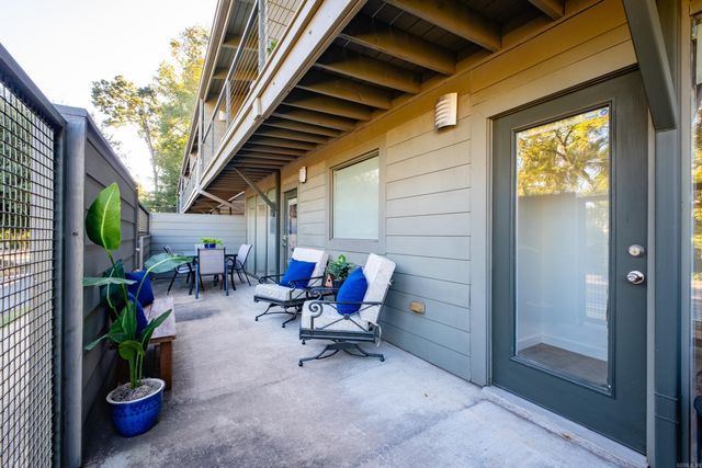 2423 Kavanaugh Blvd # 1, Little Rock, AR 72205