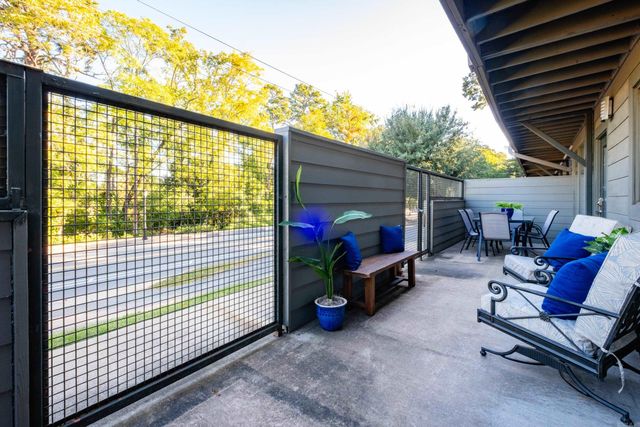 2423 Kavanaugh Blvd # 1, Little Rock, AR 72205